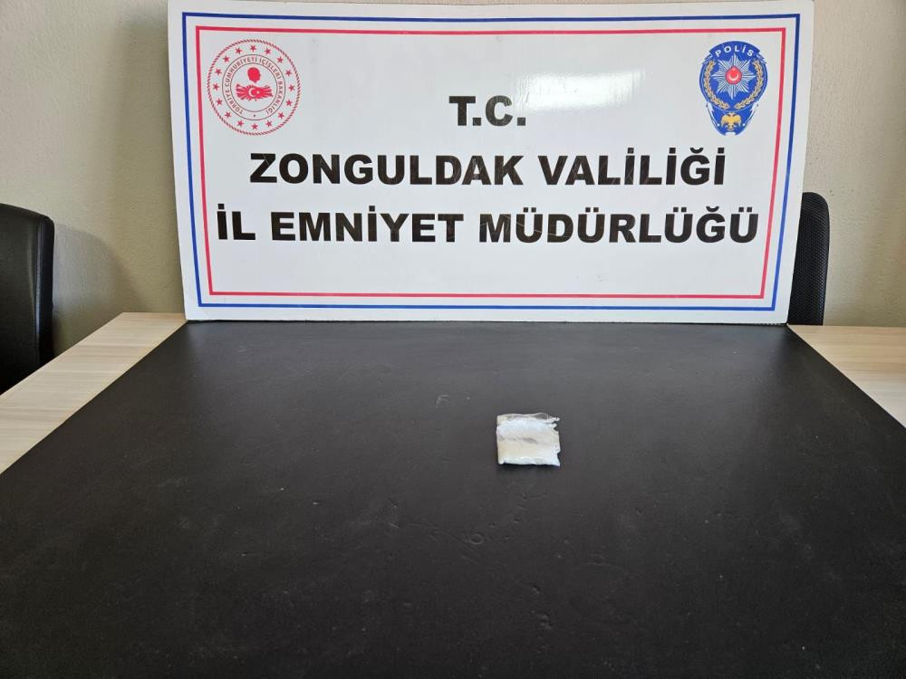 Zonguldak'ta uyuşturucu operasyonu: 2 şüpheli tutuklandı